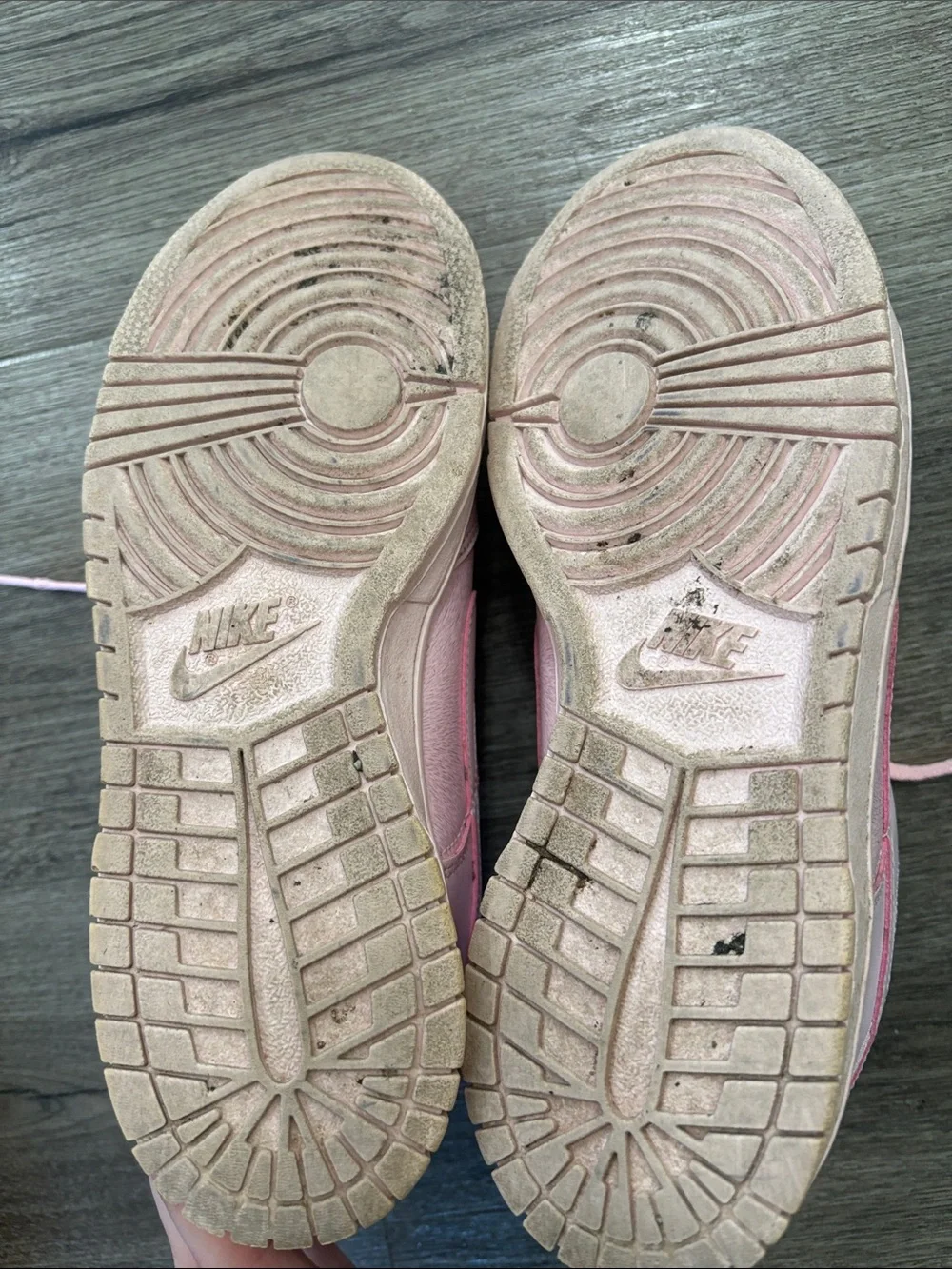 Nike prism pink